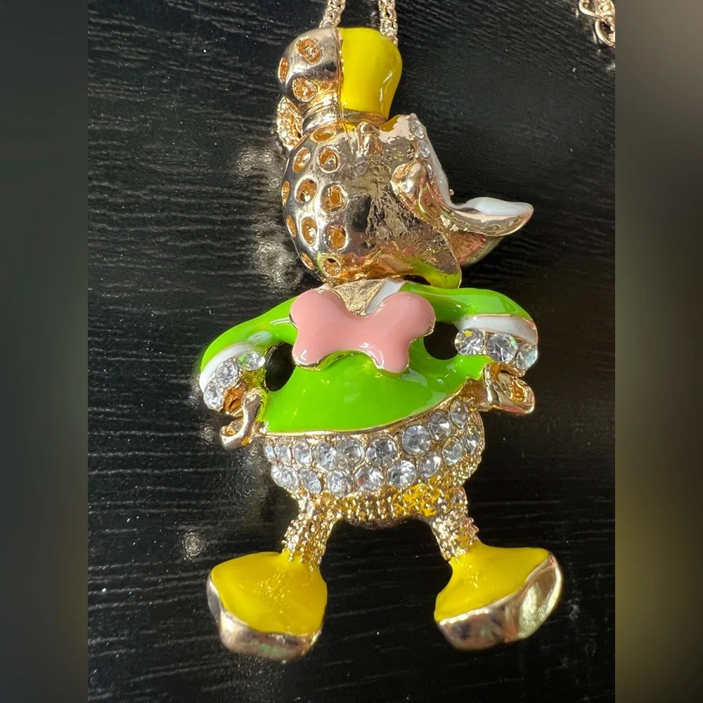 🦆NWT! Crystal & Enamel Duck Necklace